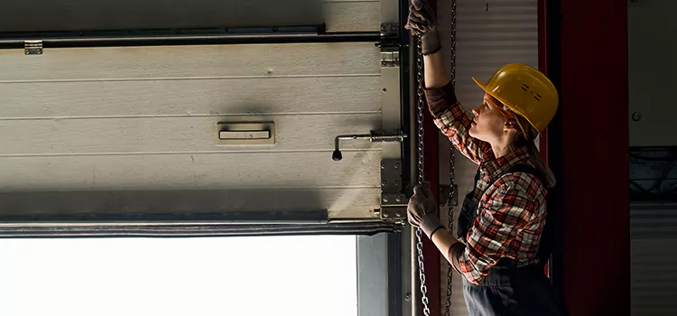 Addressing Common Garage Door Stoppage Issues in Toms River, NJ